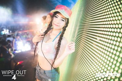 Wipe Out 4 Songkran Festival — photo 542