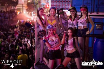 Wipe Out 4 Songkran Festival — photo 471