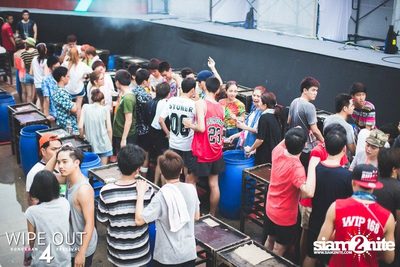 Wipe Out 4 Songkran Festival — photo 490