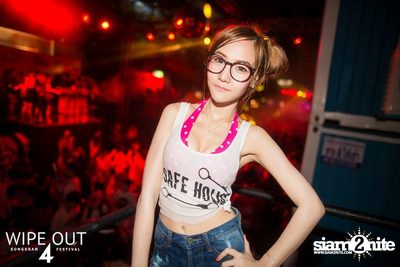 Wipe Out 4 Songkran Festival — photo 294