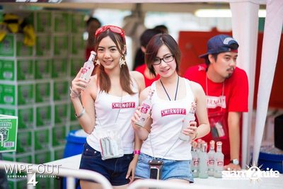 Wipe Out 4 Songkran Festival — photo 15