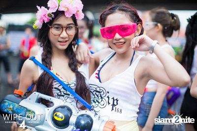 Wipe Out 4 Songkran Festival — photo 488
