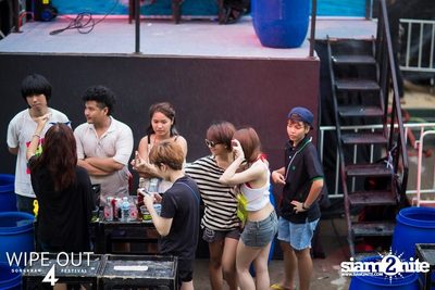 Wipe Out 4 Songkran Festival — photo 43