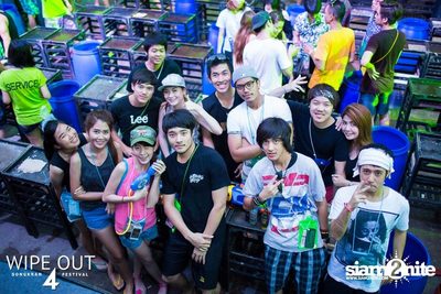 Wipe Out 4 Songkran Festival — photo 403