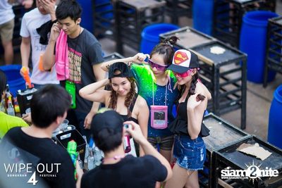 Wipe Out 4 Songkran Festival — photo 36