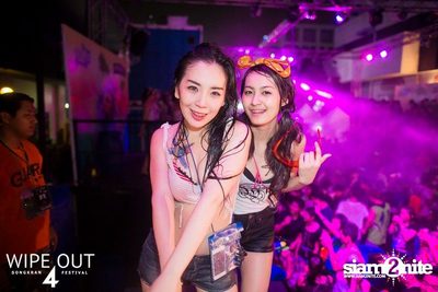 Wipe Out 4 Songkran Festival — photo 530