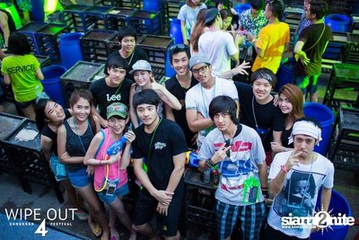 Wipe Out 4 Songkran Festival — photo 404