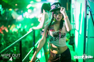 Wipe Out 4 Songkran Festival — photo 416