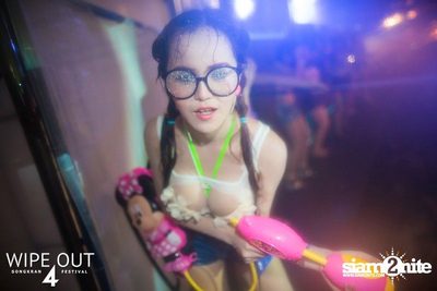 Wipe Out 4 Songkran Festival — photo 333