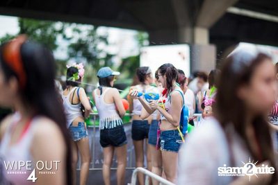 Wipe Out 4 Songkran Festival — photo 25