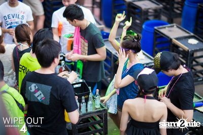 Wipe Out 4 Songkran Festival — photo 29
