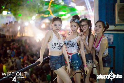 Wipe Out 4 Songkran Festival — photo 418