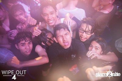 Wipe Out 4 Songkran Festival — photo 378