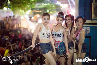 Wipe Out 4 Songkran Festival — photo 427