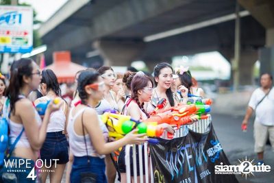 Wipe Out 4 Songkran Festival — photo 12