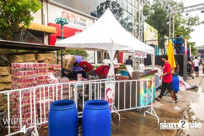 Wipe Out 4 Songkran Festival — photo 75