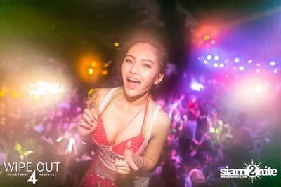 Wipe Out 4 Songkran Festival — photo 473
