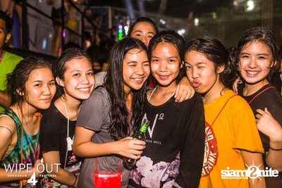 Wipe Out 4 Songkran Festival — photo 387