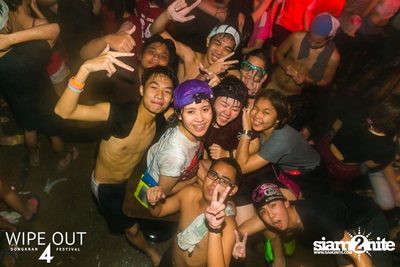 Wipe Out 4 Songkran Festival — photo 681