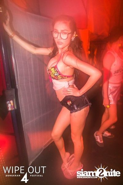 Wipe Out 4 Songkran Festival — photo 448