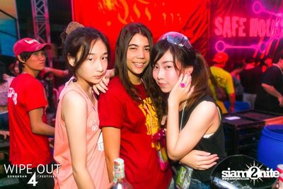 Wipe Out 4 Songkran Festival — photo 187