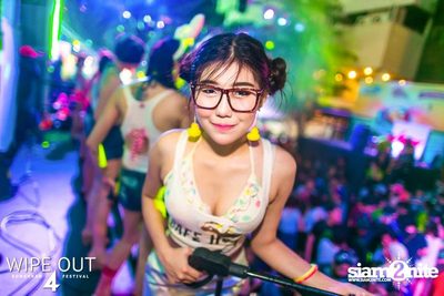 Wipe Out 4 Songkran Festival — photo 303