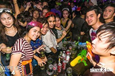 Wipe Out 4 Songkran Festival — photo 353