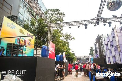 Wipe Out 4 Songkran Festival — photo 63