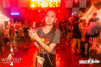 Wipe Out 4 Songkran Festival — photo 567