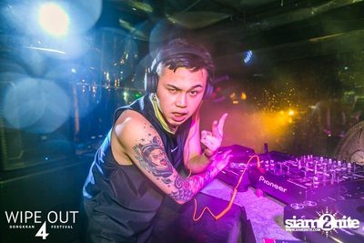 Wipe Out 4 Songkran Festival — photo 392