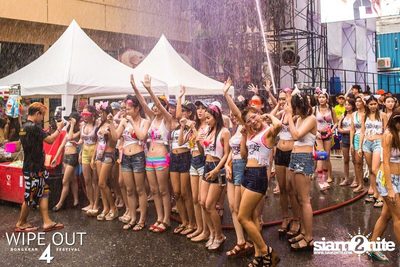 Wipe Out 4 Songkran Festival — photo 156