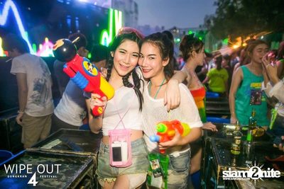 Wipe Out 4 Songkran Festival — photo 214