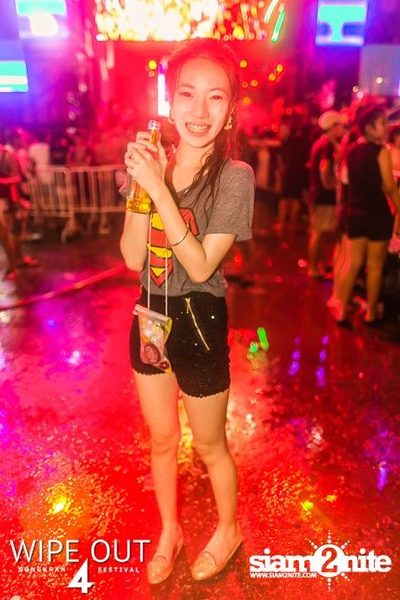 Wipe Out 4 Songkran Festival — photo 566
