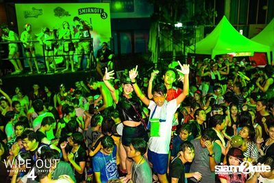 Wipe Out 4 Songkran Festival — photo 572