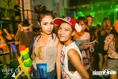 Wipe Out 4 Songkran Festival — photo 344