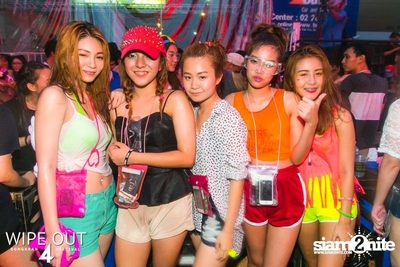 Wipe Out 4 Songkran Festival — photo 192