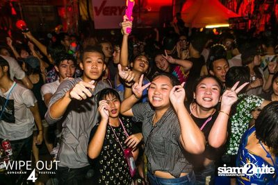 Wipe Out 4 Songkran Festival — photo 352