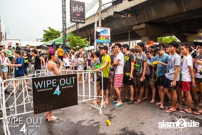 Wipe Out 4 Songkran Festival — photo 93