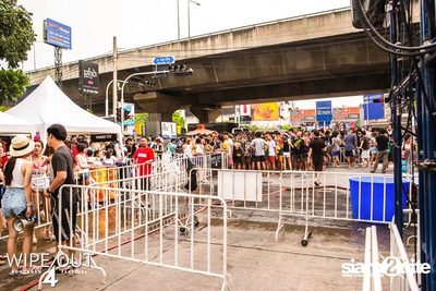 Wipe Out 4 Songkran Festival — photo 81