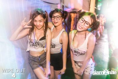Wipe Out 4 Songkran Festival — photo 594