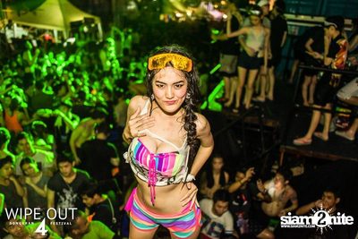 Wipe Out 4 Songkran Festival — photo 602