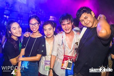 Wipe Out 4 Songkran Festival — photo 258