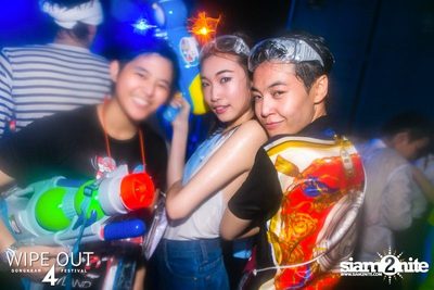 Wipe Out 4 Songkran Festival — photo 283