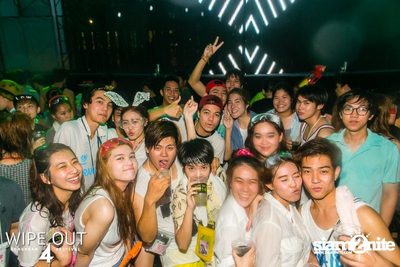 Wipe Out 4 Songkran Festival — photo 200