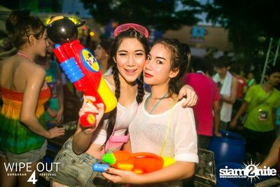 Wipe Out 4 Songkran Festival — photo 211