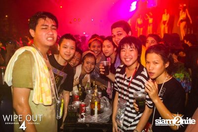 Wipe Out 4 Songkran Festival — photo 238
