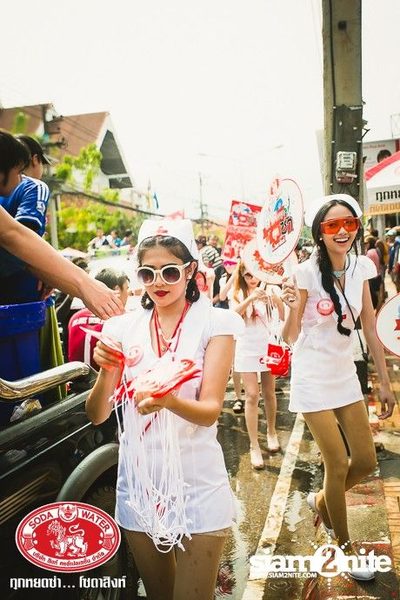 Songkran Festival — photo 2