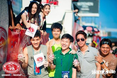 Singha Soda pres. Wan Lai Pattaya on Central Pattaya Road — photo 136