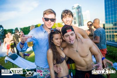 SO Pool + Foam Party April (Album 1) — photo 52