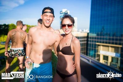 SO Pool + Foam Party April (Album 1) — photo 19